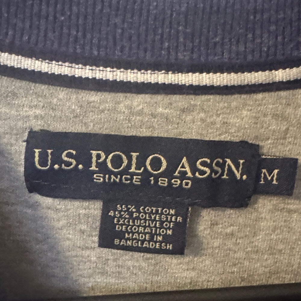 U.S. Polo Assn. Men's Dark Blue Crewneck Sweater - Picture 2 of 4